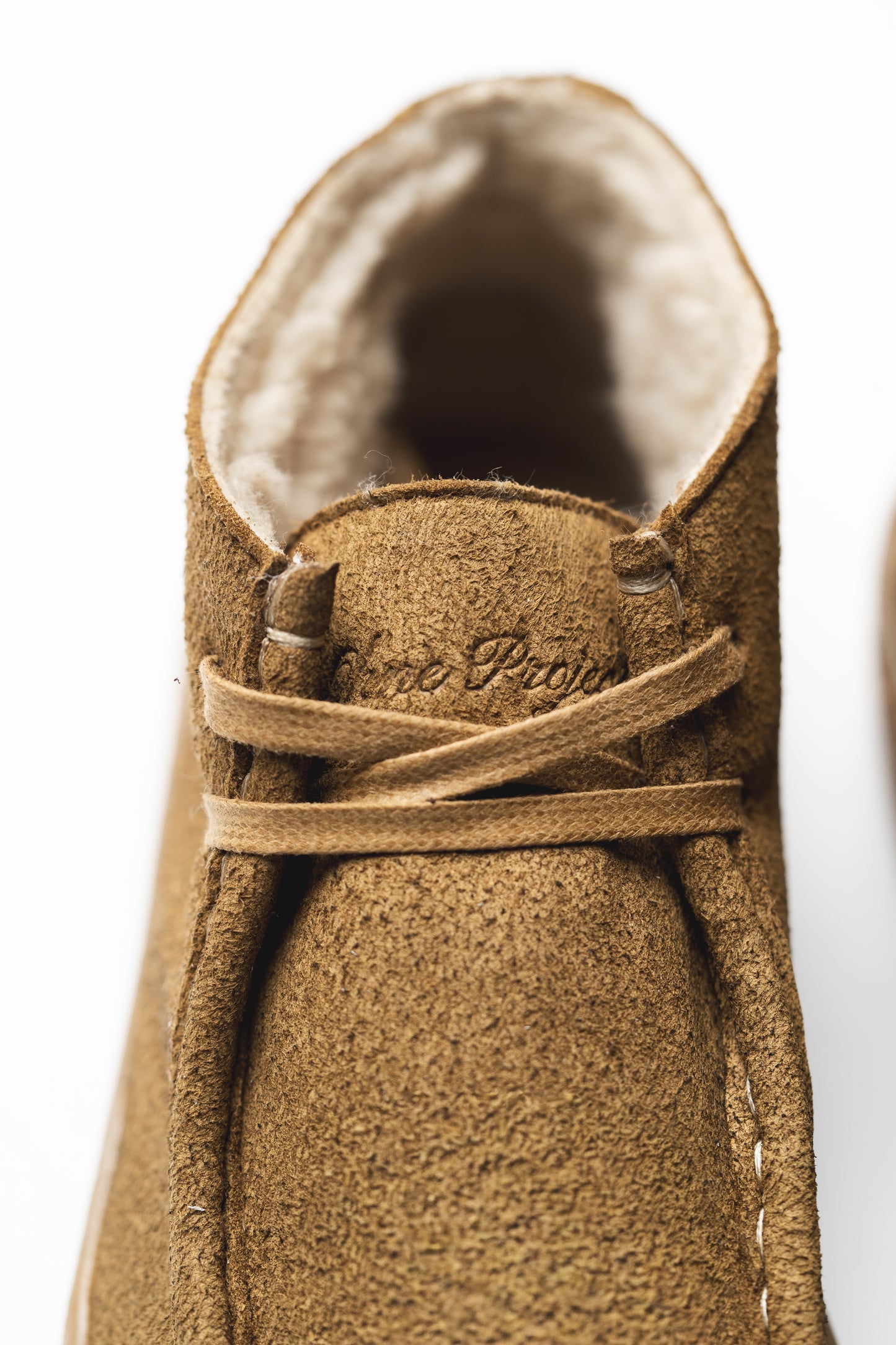 BOTAS CHUKKA BAREFOOT ONA CAMEL