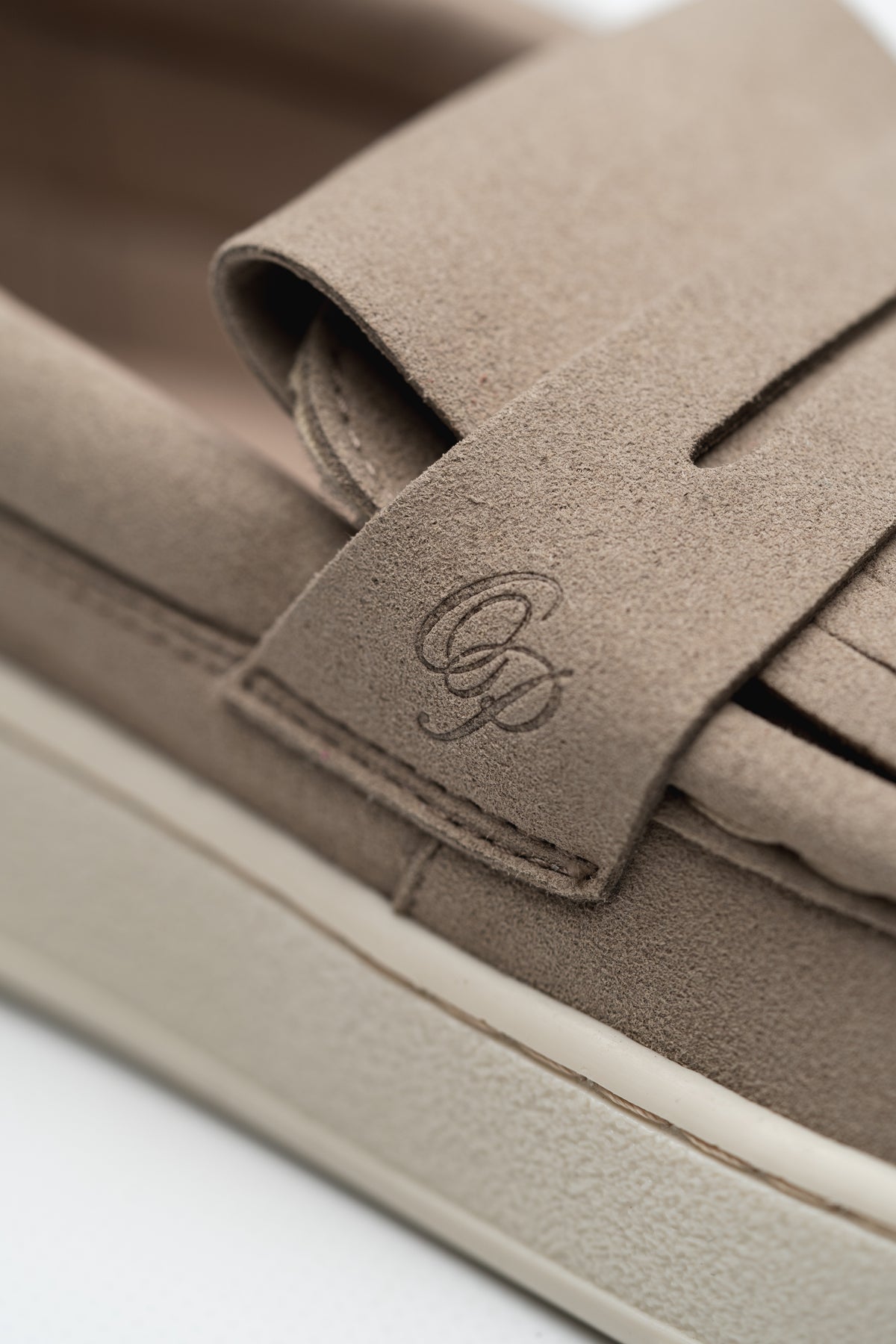 Barefoot Loafer Luma Elephant Ohne Project - logo detail