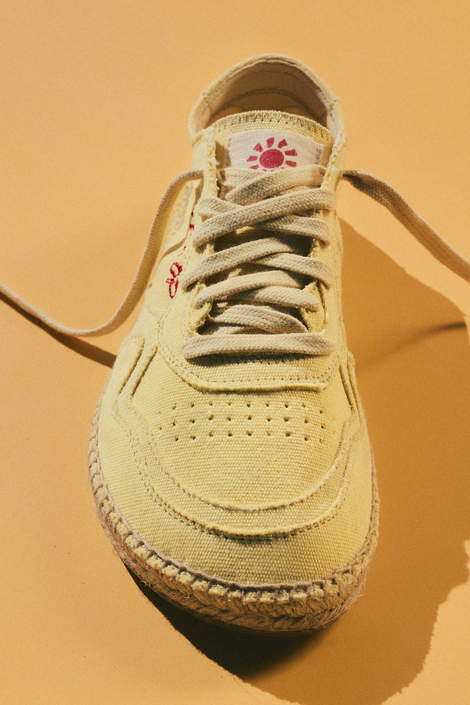 Barefoot Espadrille 080 Banana | Toni Pons x Ohne Project