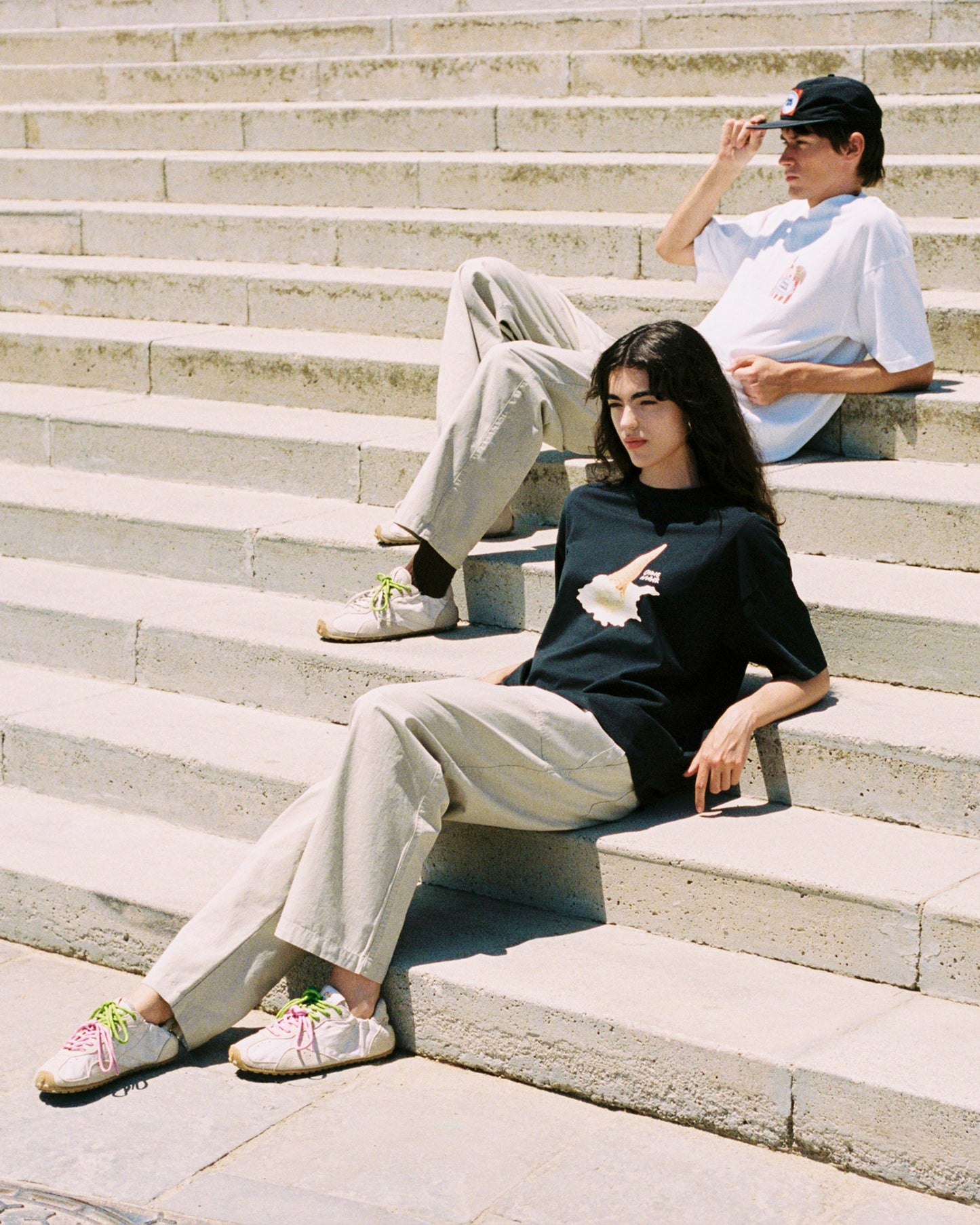 t-shirt Ohne Project x Nowhere - on models