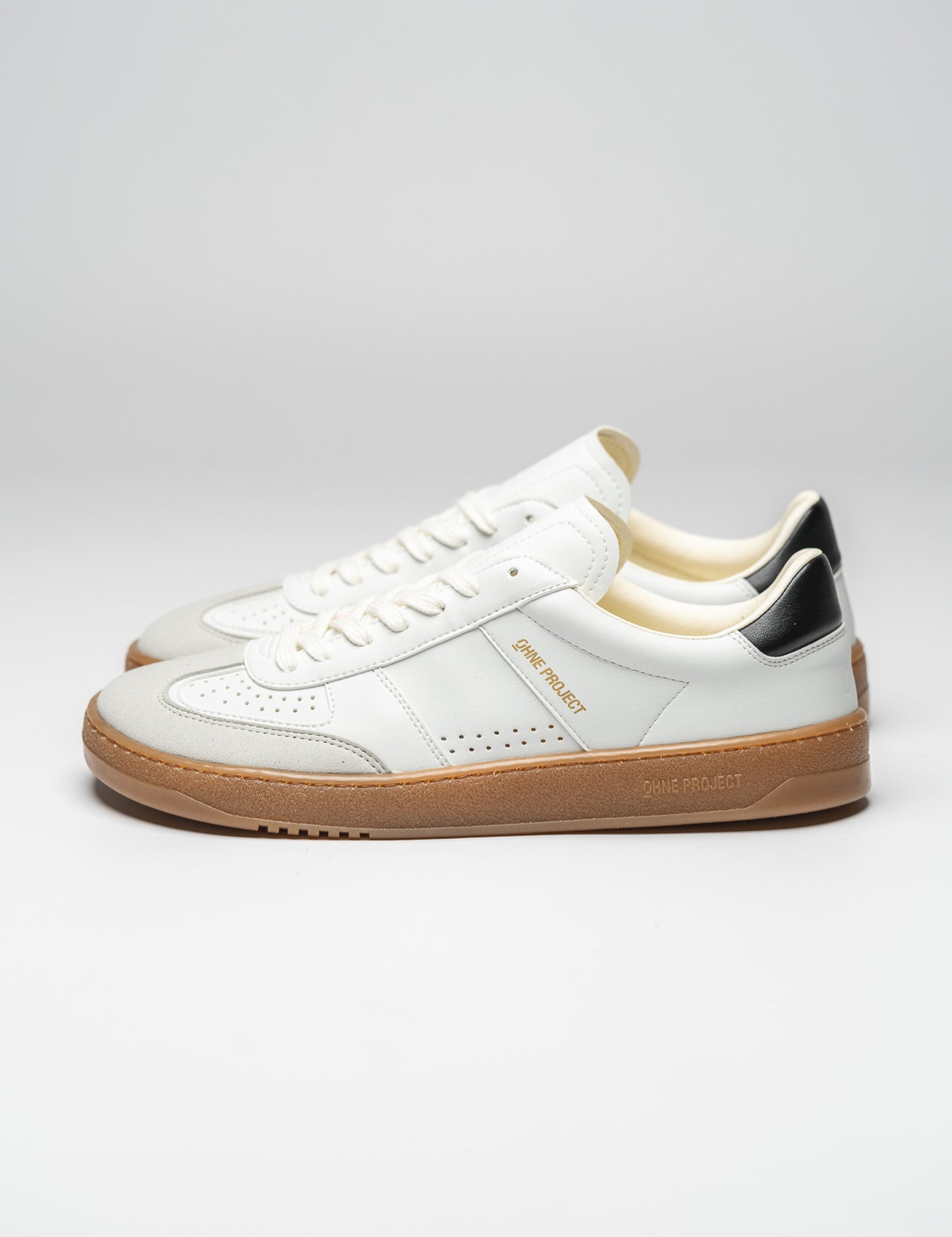 CLASSIC WHITE - PROJECT 070 BAREFOOT SNEAKER