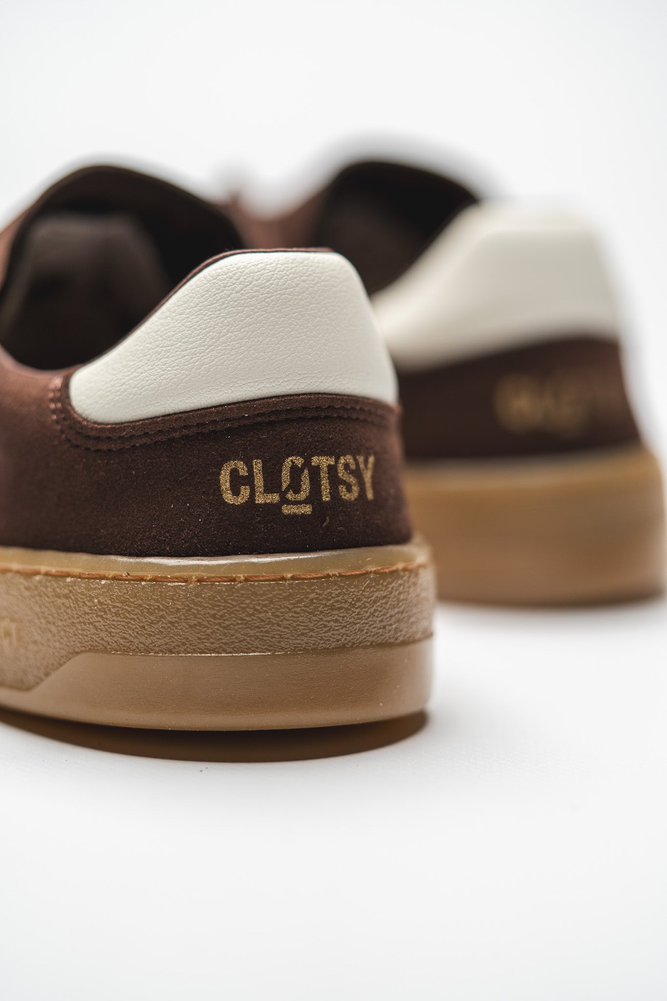 OHNE PROJECT x CLOTSY BRAND BROWN - PROJECT 070 BAREFOOT SNEAKER