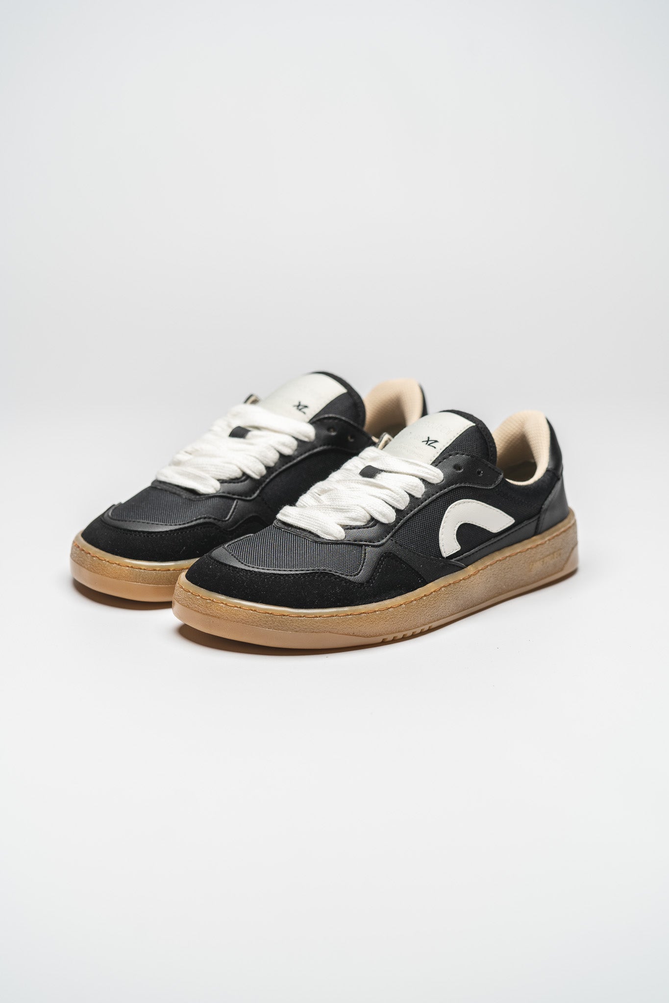 BLACK GUM - PROJECT 080 XL BAREFOOT SNEAKER