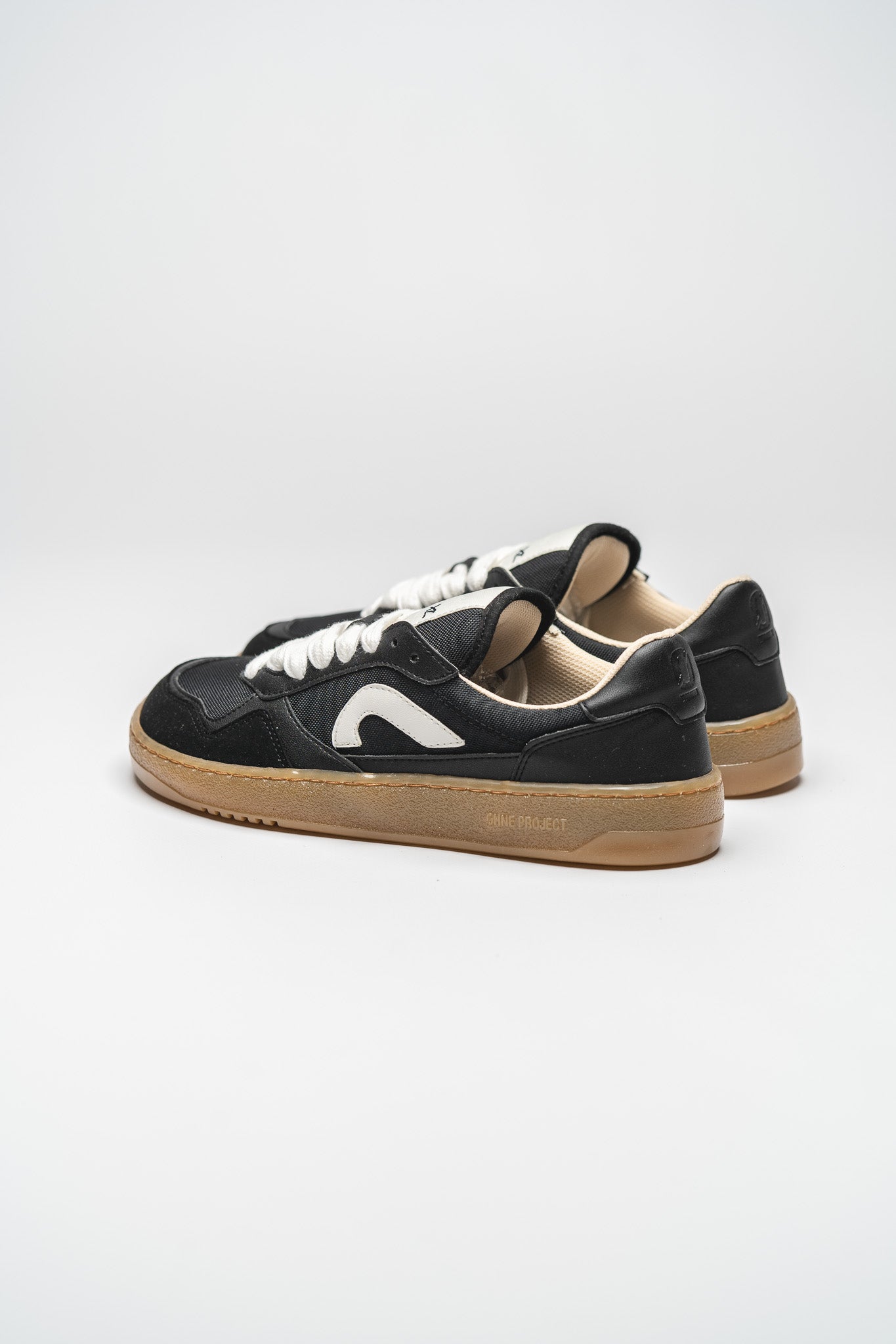 BLACK GUM - PROJECT 080 XL BAREFOOT SNEAKER