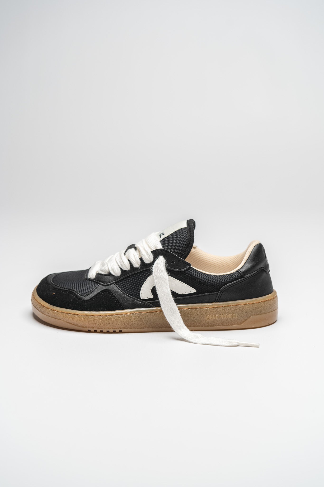 BLACK GUM - PROJECT 080 XL BAREFOOT SNEAKER