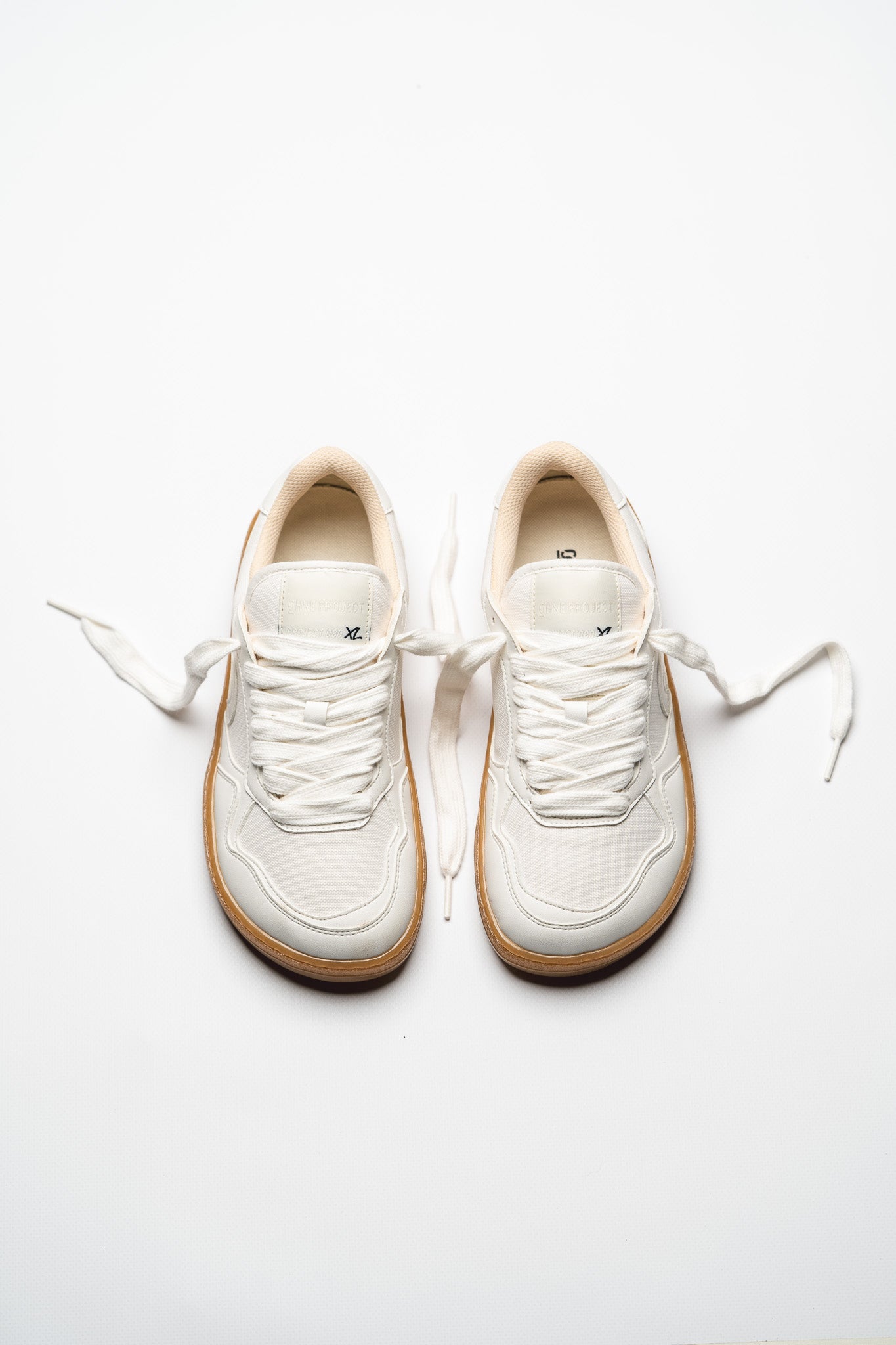 WHITE GUM - PROJECT 080 XL BAREFOOT SNEAKER