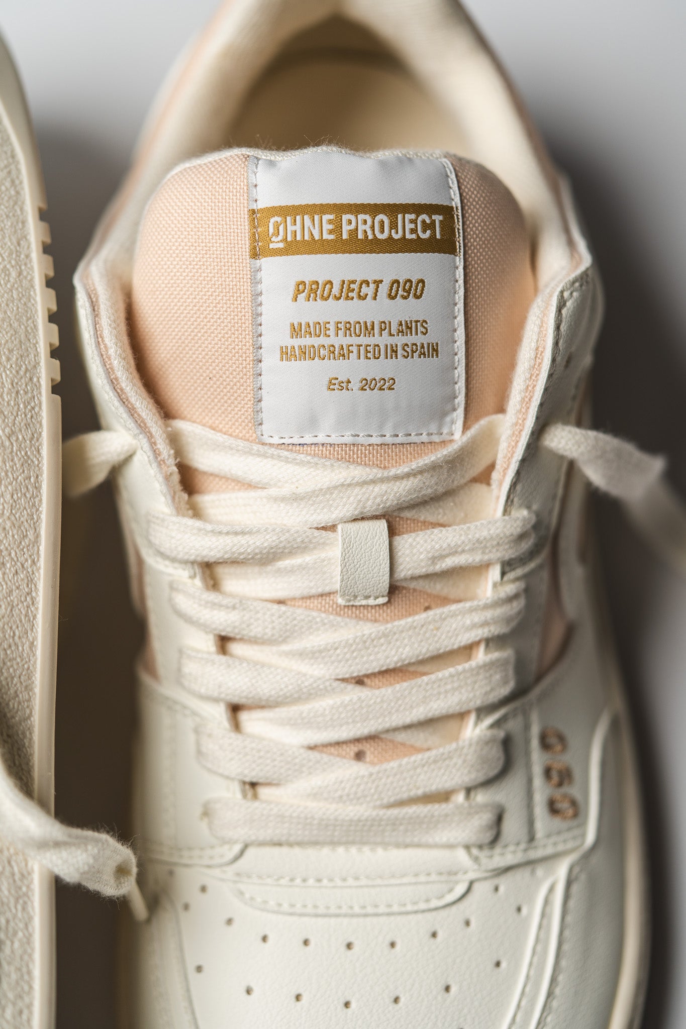 OAT MILK - PROJECT 090 BAREFOOT SNEAKER