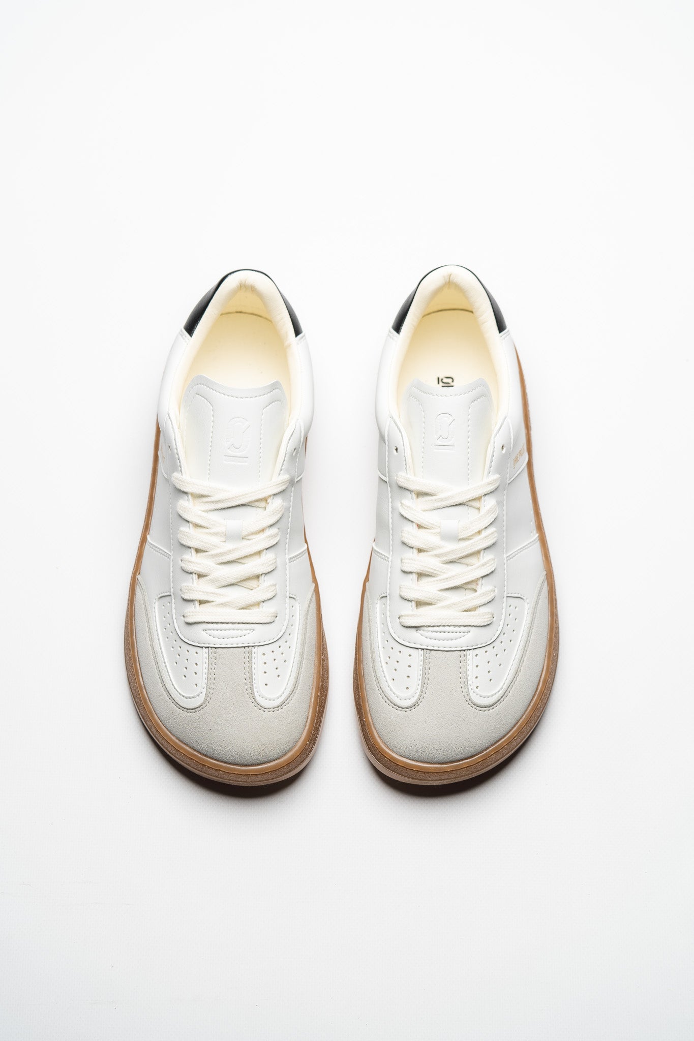 CLASSIC WHITE - PROJECT 070 BAREFOOT SNEAKER