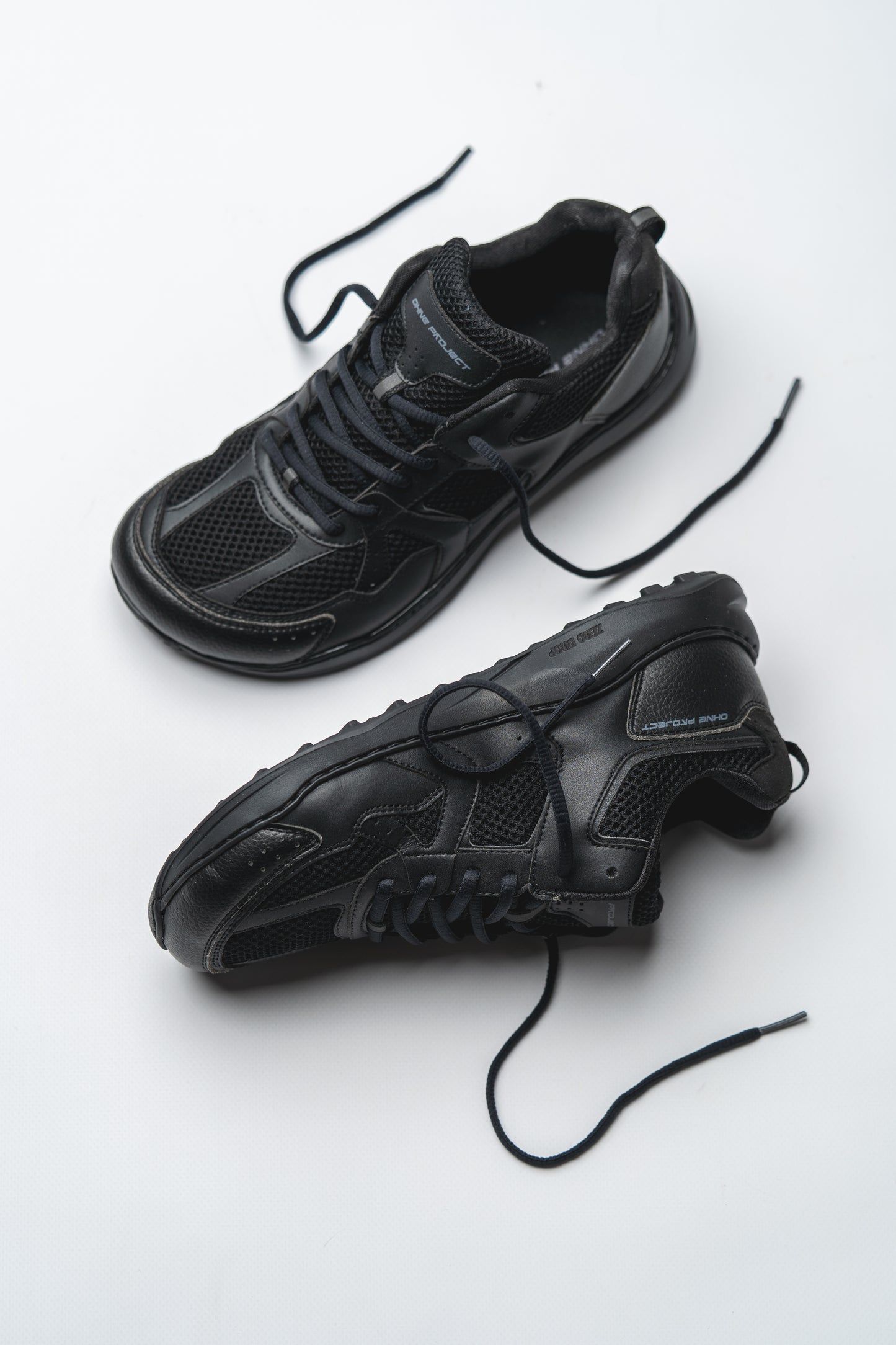Barefoot Sneaker Retro Run Triple Black 3