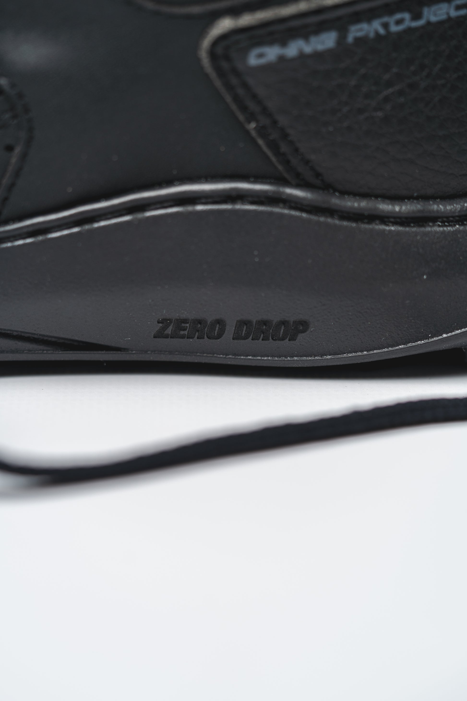 Barefoot Sneaker Retro Run Triple Black 6