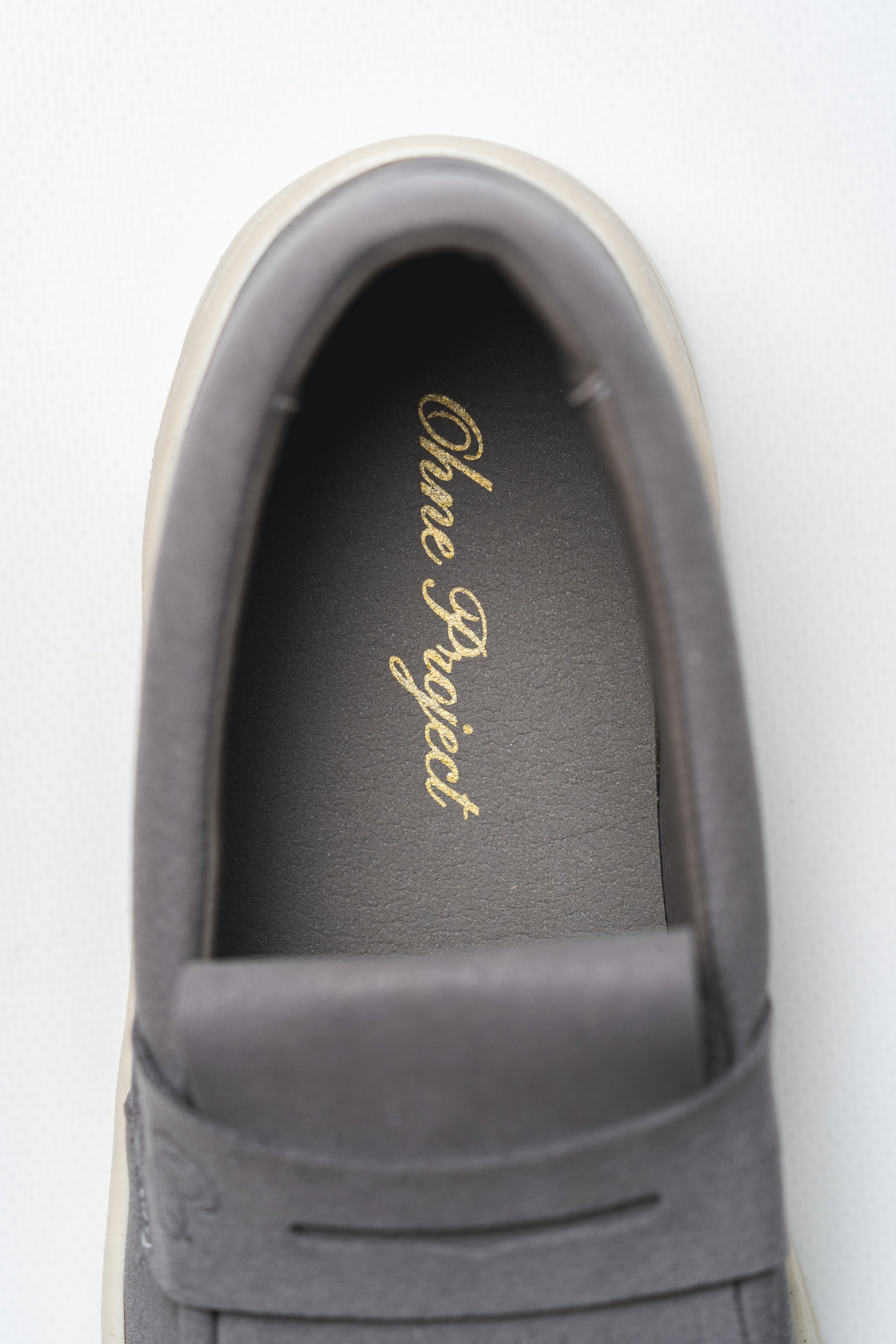 Barefoot Loafer Luma Smoke Grey 8