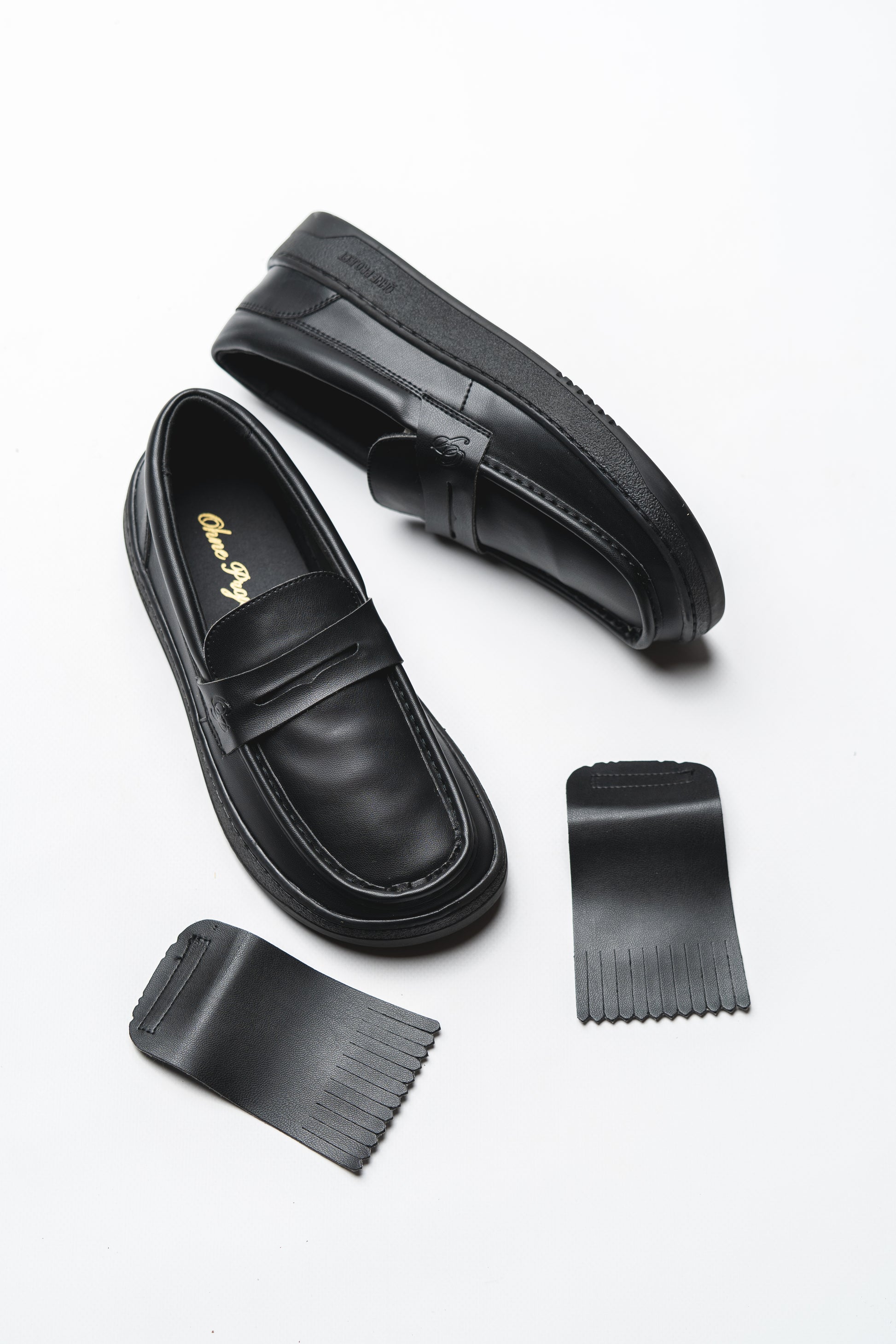 Barefoot Loafer Luma Butter Black 6