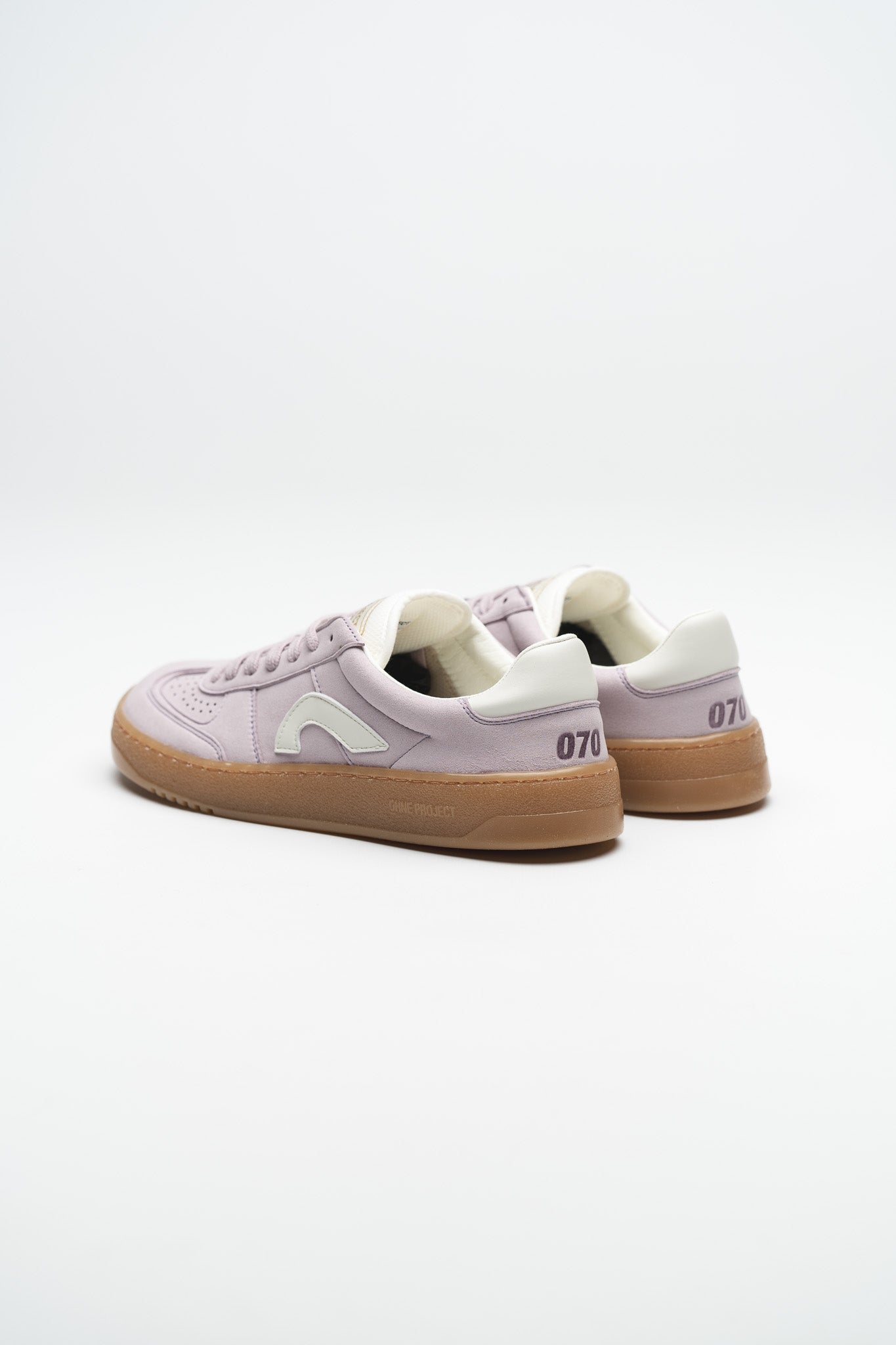 barefoot sneaker 070 lavender  back