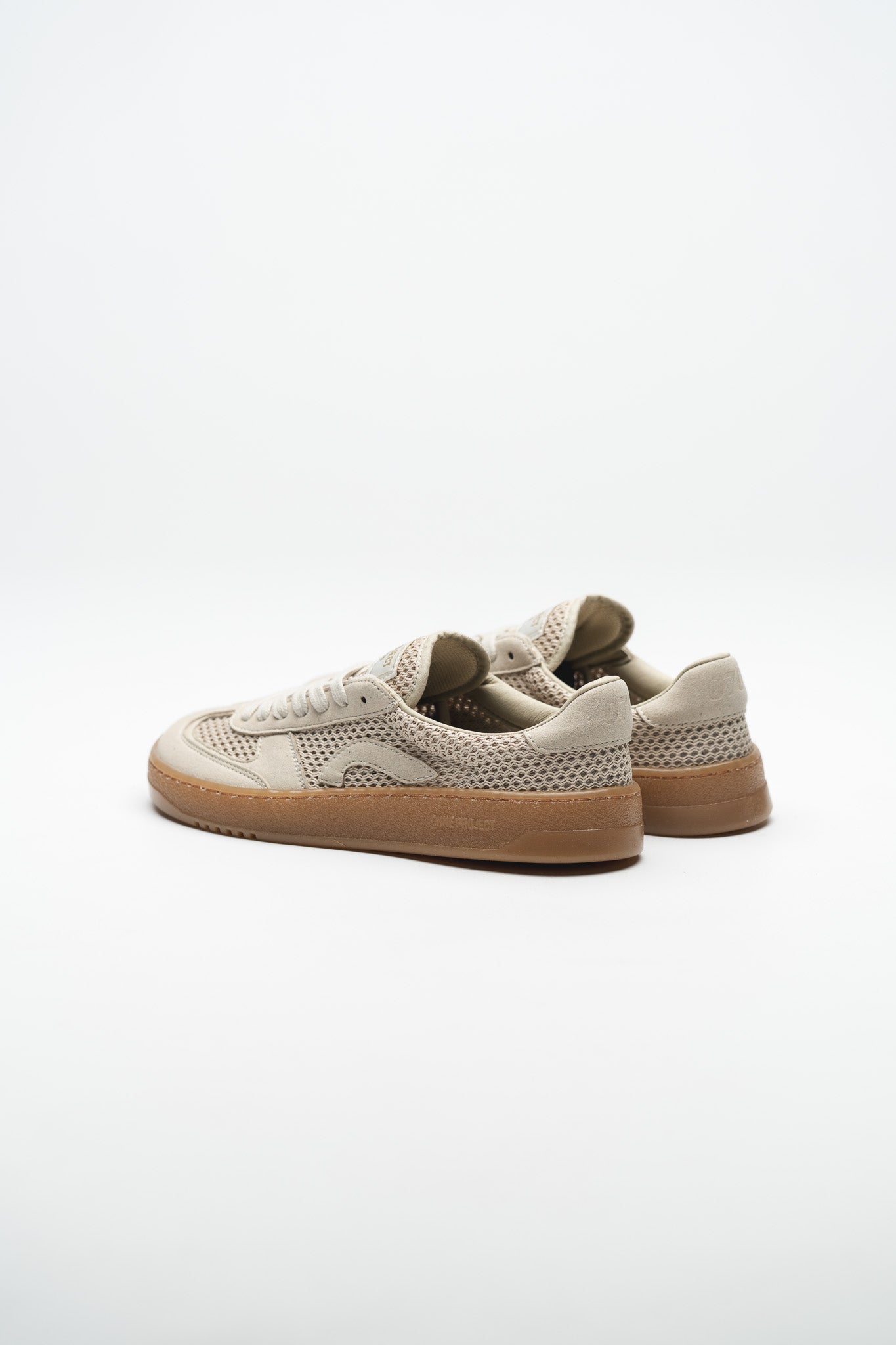 barefoot sneaker 070 beige mesh back
