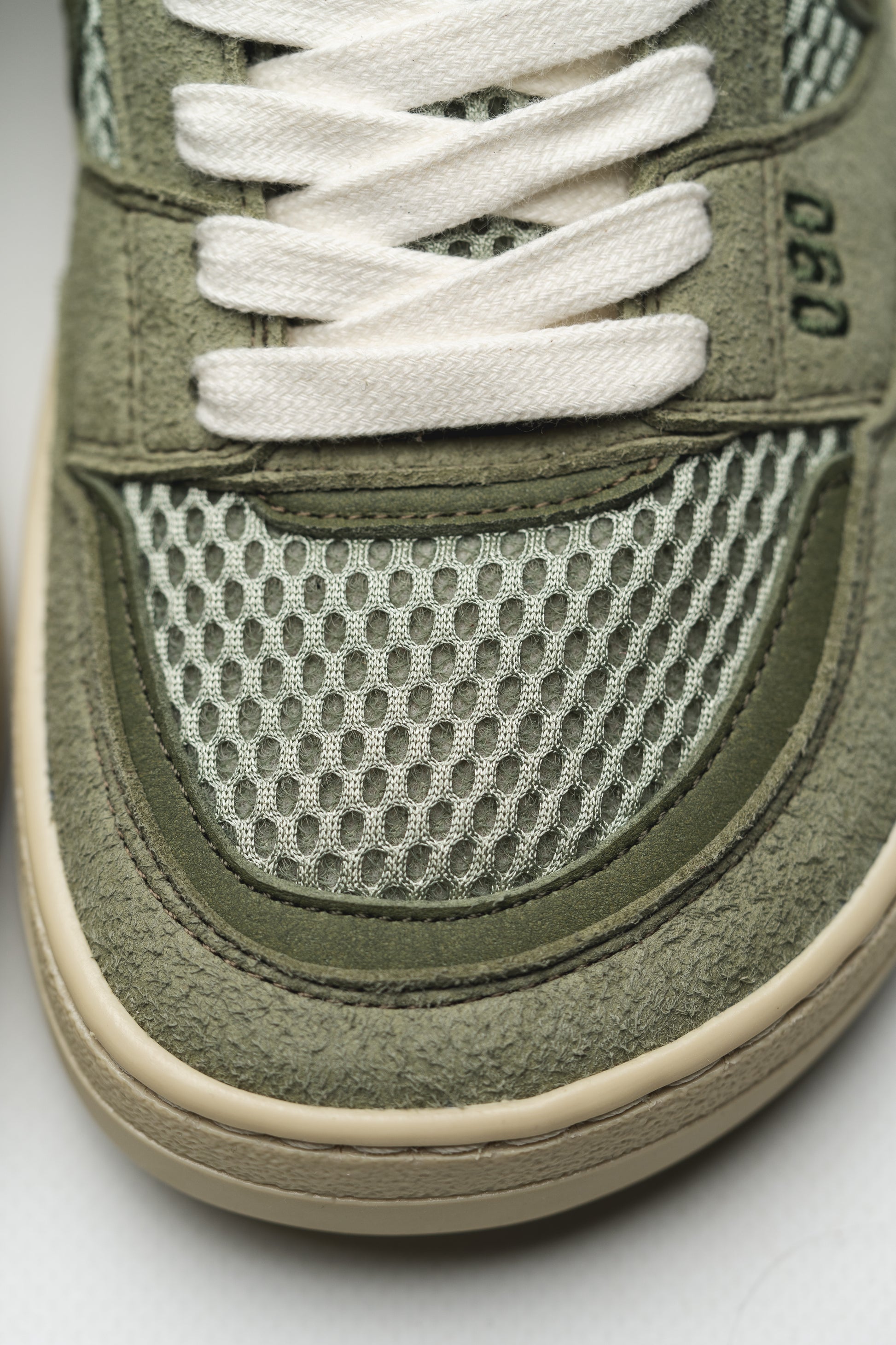 barefoot sneaker 090 sage Ohne Project 090 above