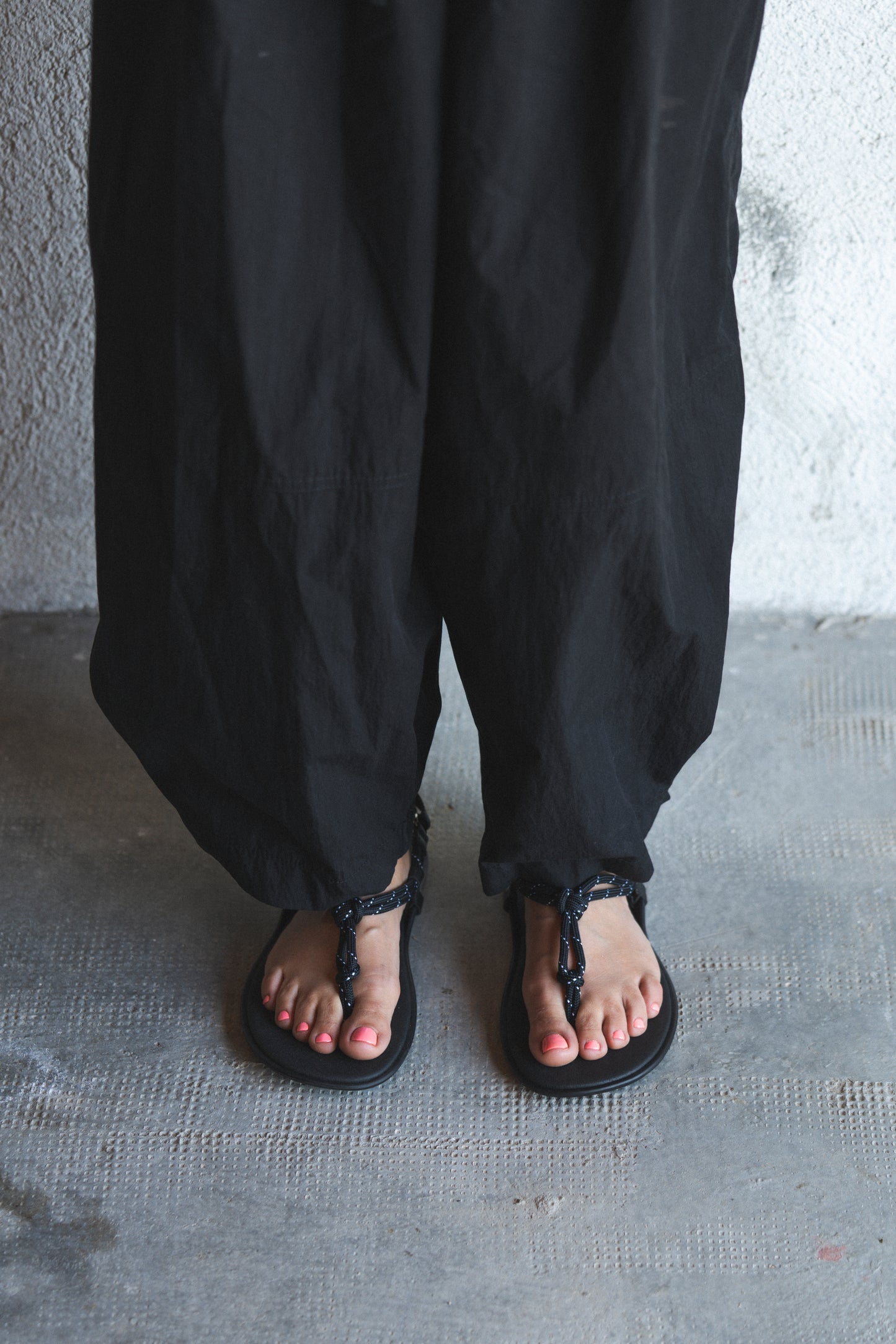 CORD BAREFOOT SANDAL TULUM BLACK
