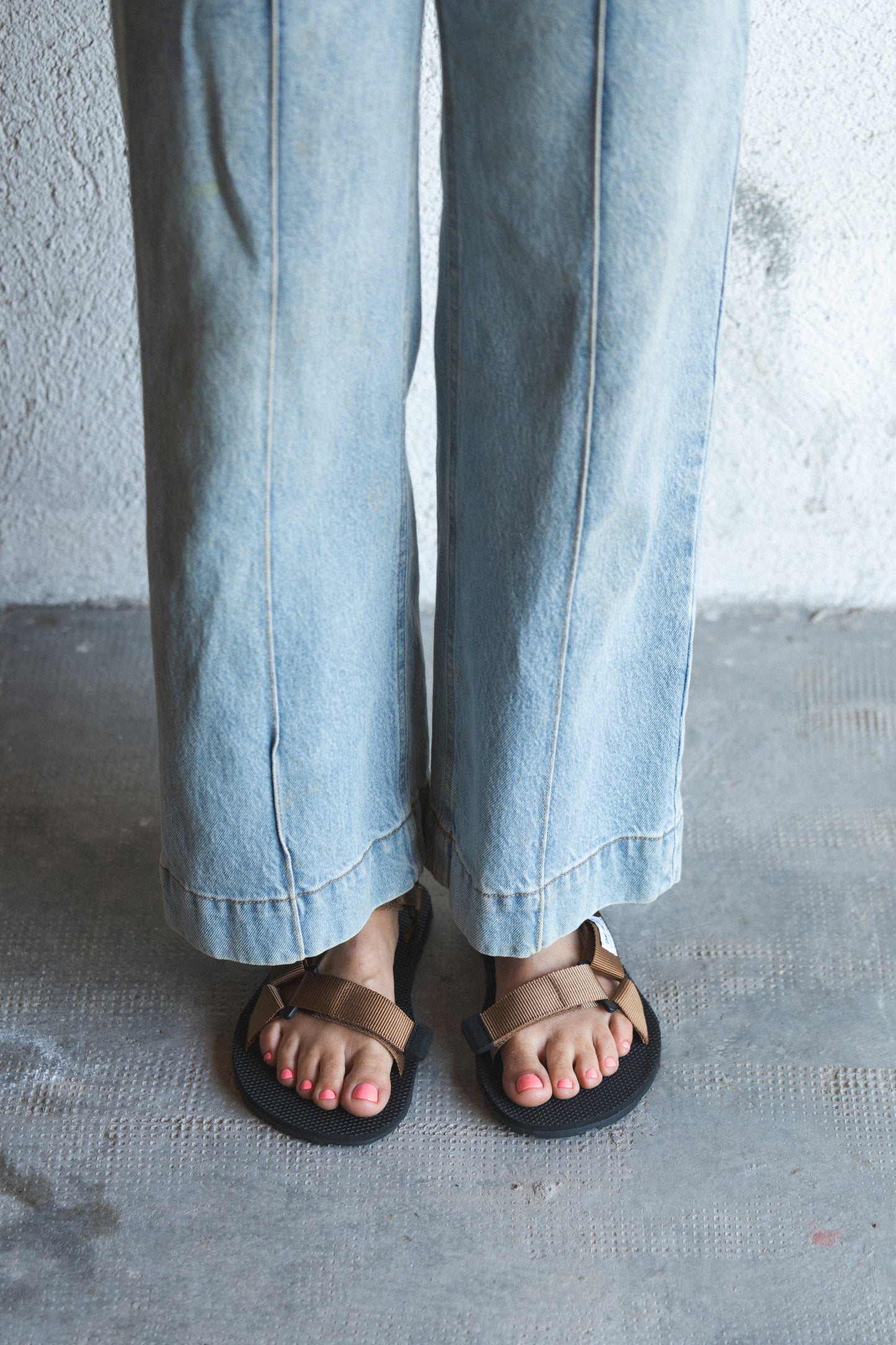 BAREFOOT SANDAL MAUI CAMEL