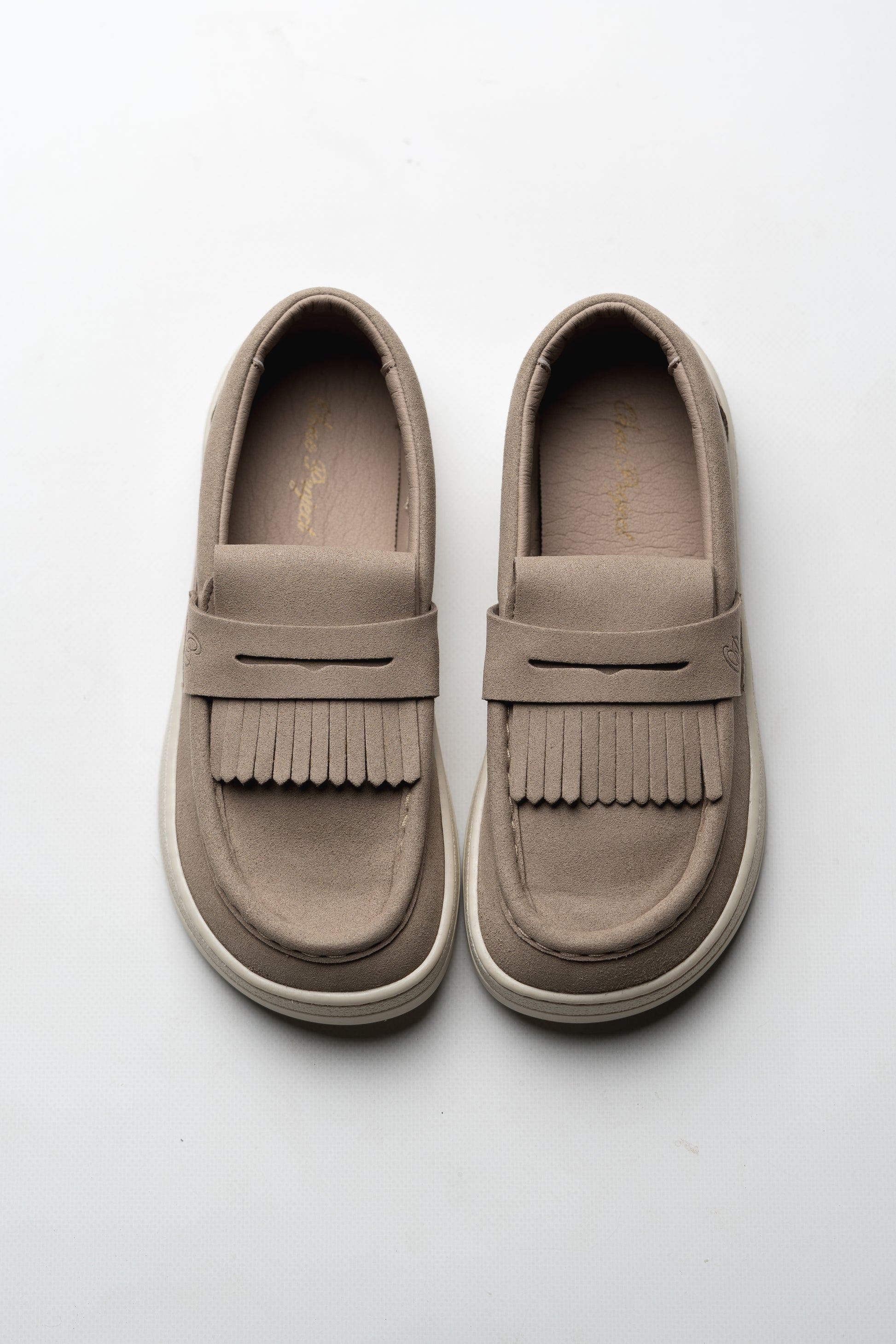 Barefoot Loafer Luma Elephant Ohne Project - top view of the pair