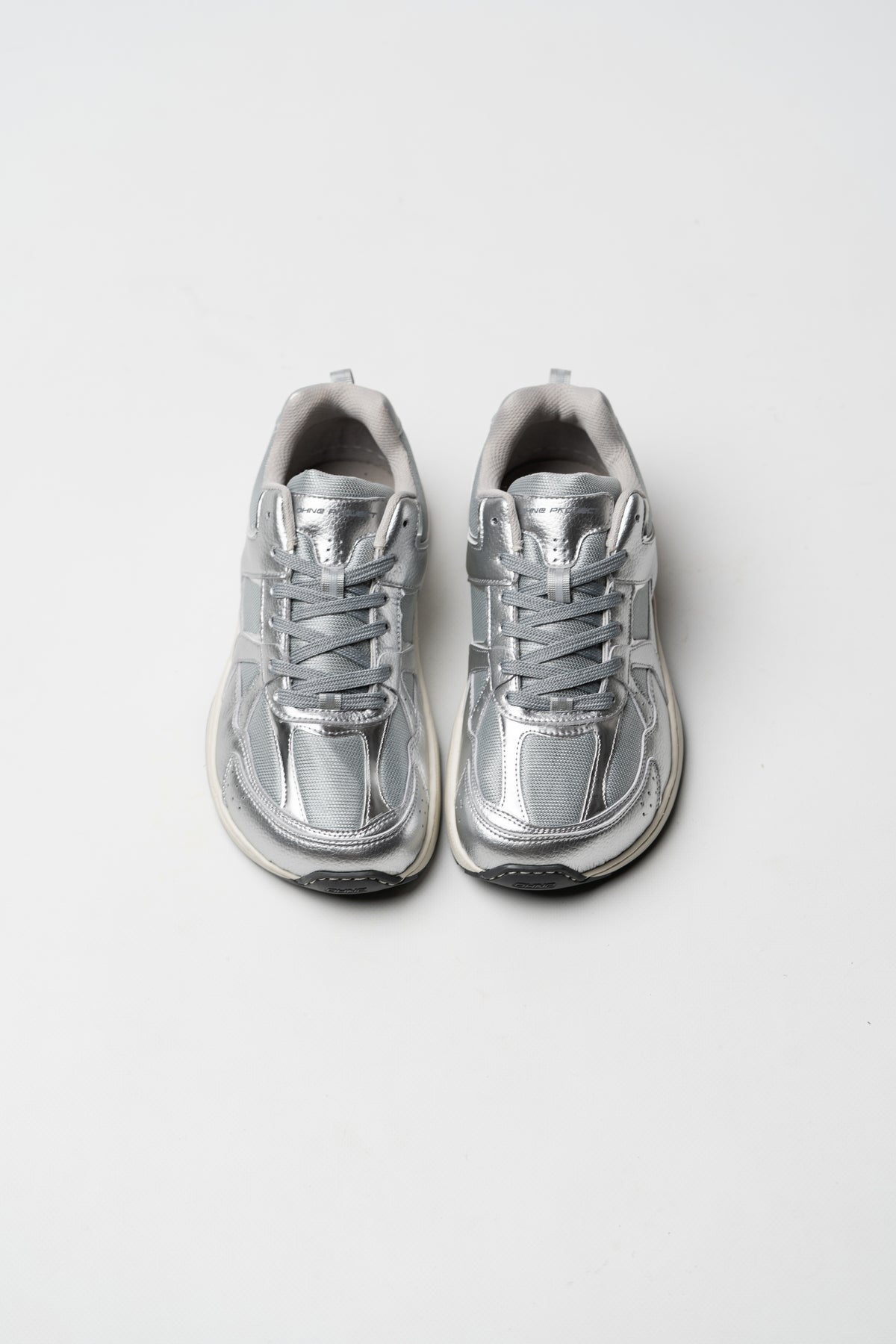 BAREFOOT SNEAKER RETRO RUN V2 FULL SILVER