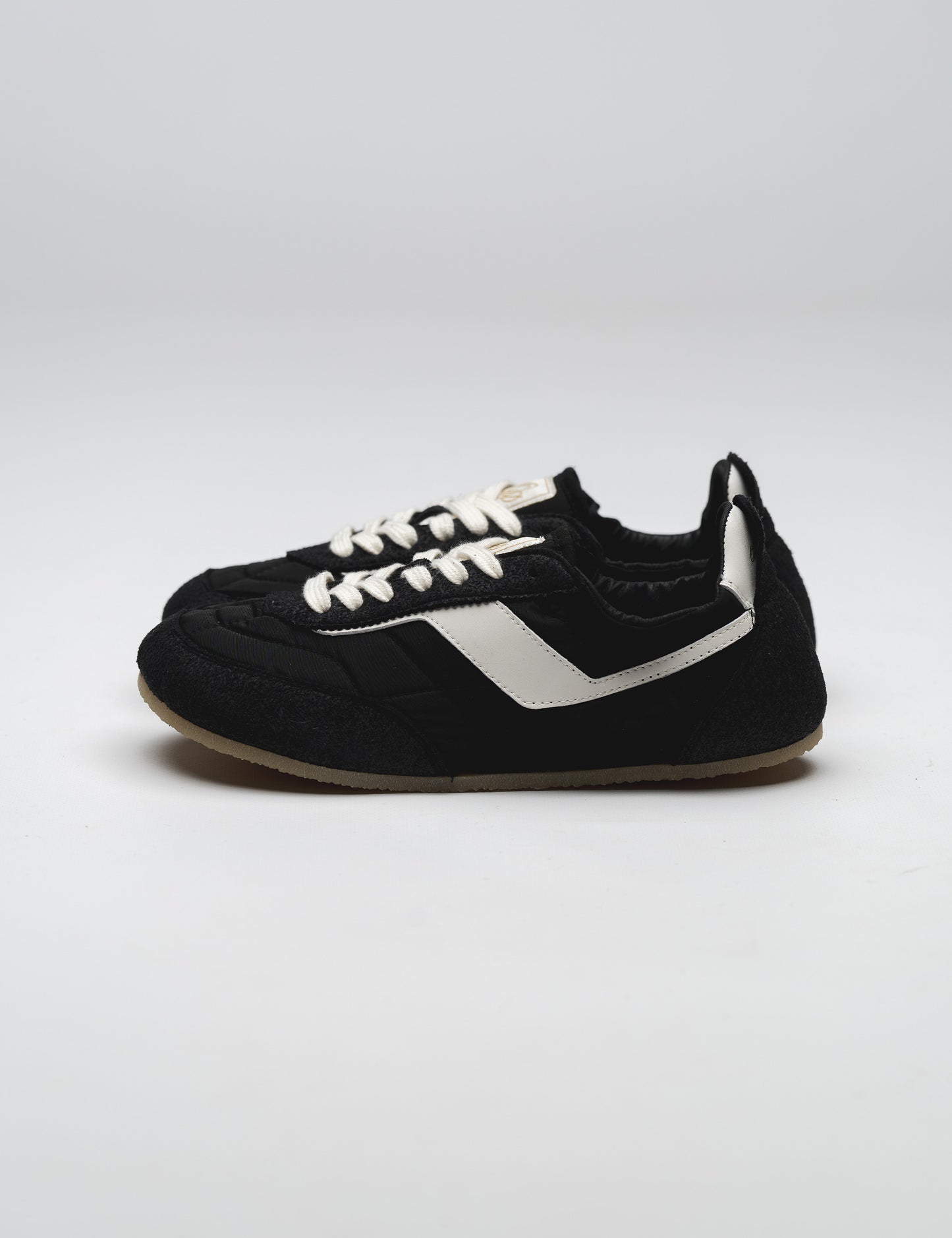 BAREFOOT SNEAKERINA KIMA BLACK