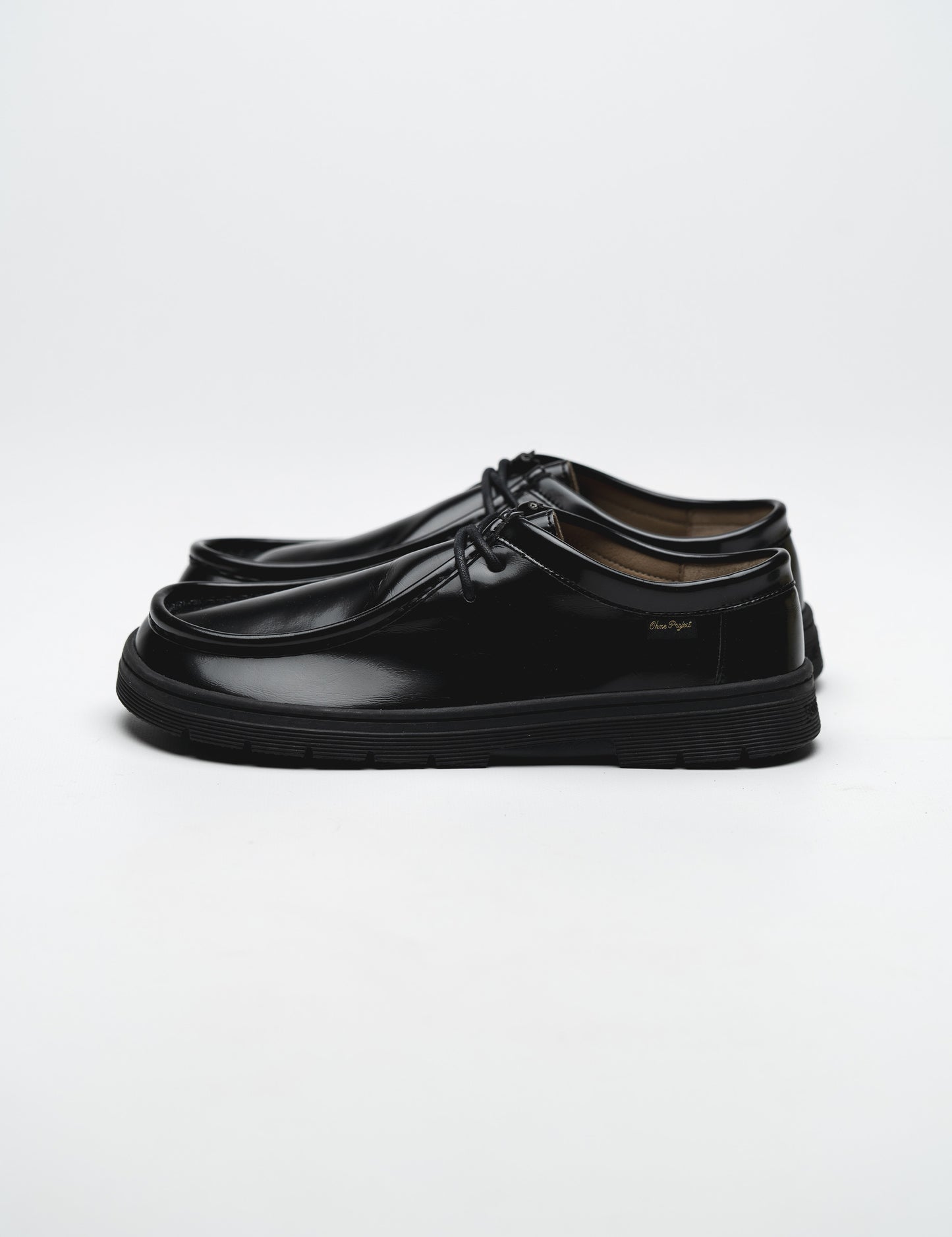 Barefoot Lace-Up Shoe Milos Glossy Black Ohne Project 1