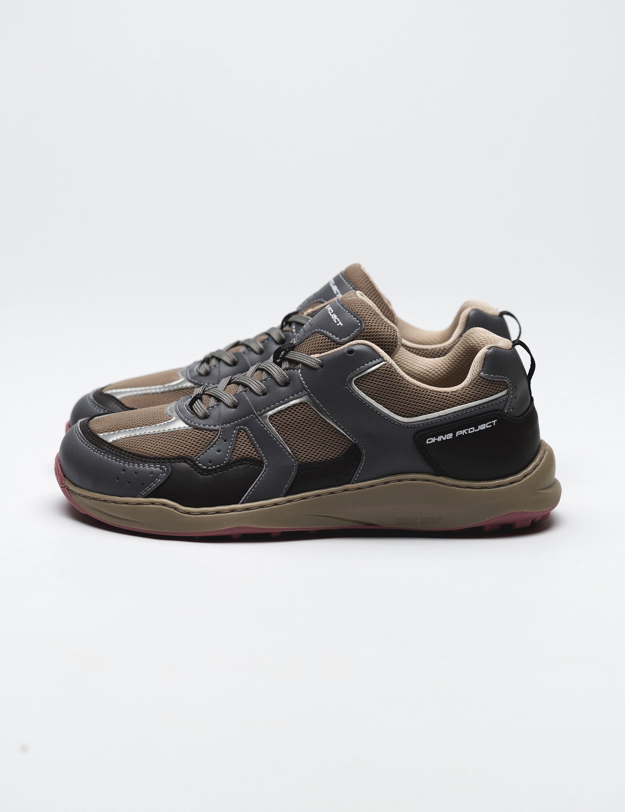 デバイスワークスARE NO ARE コラボレーションモデル Barefoot Sneaker Retro Run Muddy Grey | OHNE PROJECT