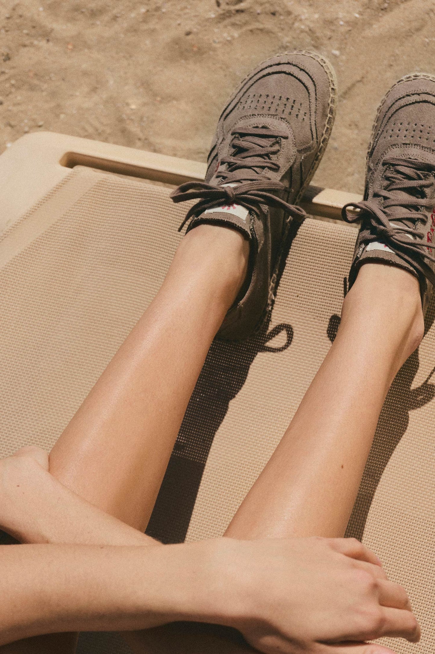 BAREFOOT ESPADRILLE 080 TONI PONS X OHNE PROJECT TAUPE