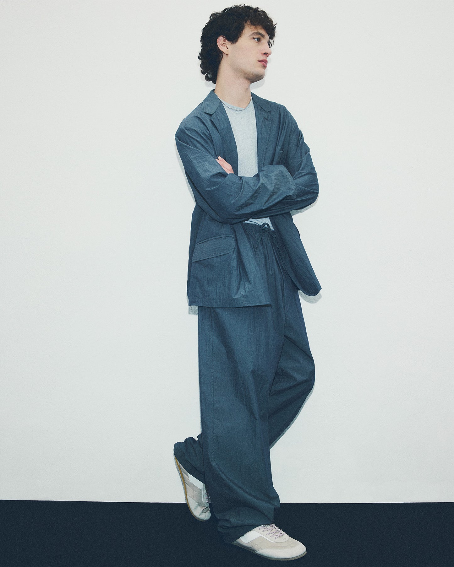 Barefoot Sneakerina Kima Ohne Project Vapore on model