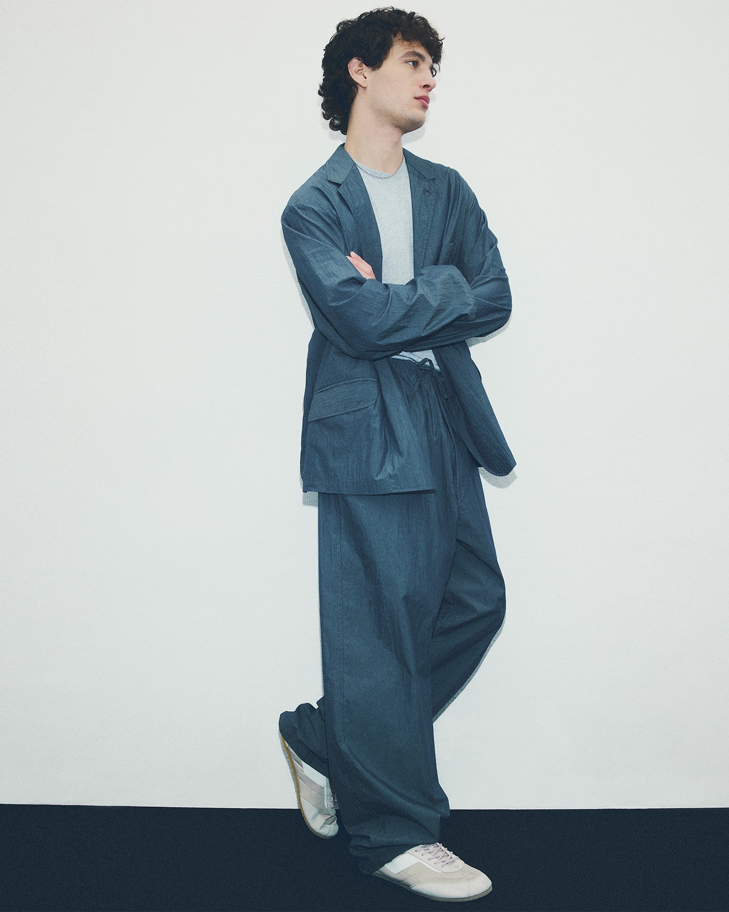 Barefoot Sneakerina Kima Ohne Project Vapore on model