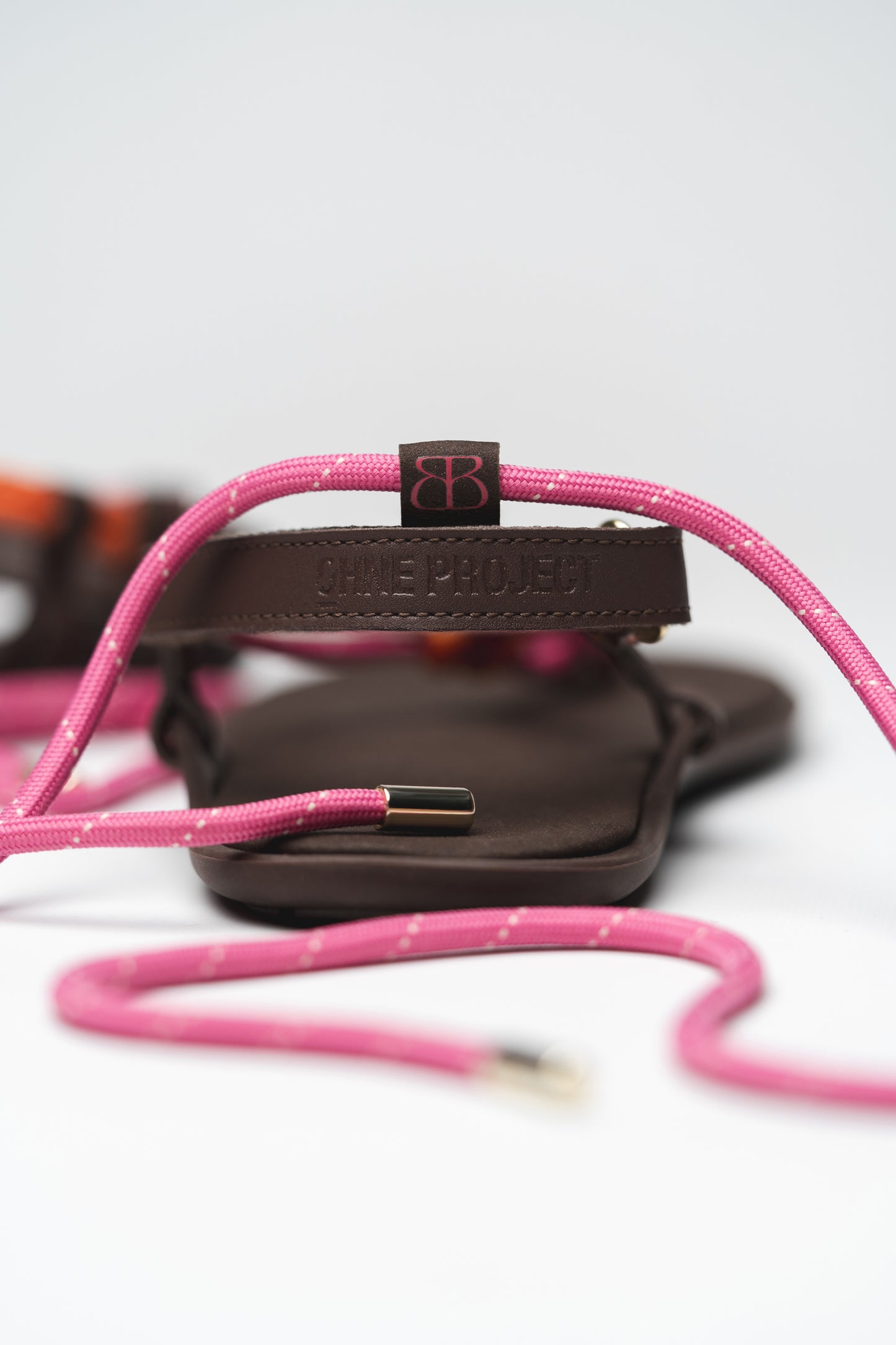 Cord Barefoot Sandal Tulum Libertas x Ohne Project - logo detail view
